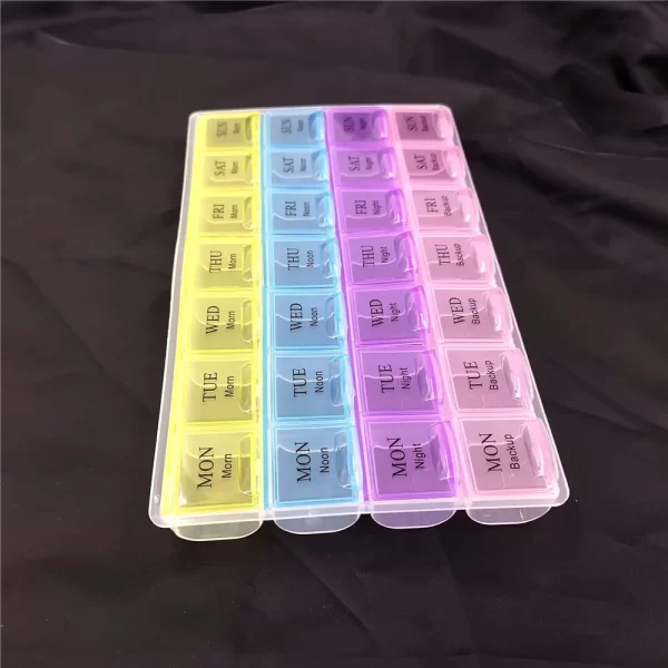 1PCS 4 Row 28 Squares/3Rows 21Grids/2Row 14Grids Weekly 7 Days Tablet Pill Box Holder Medicine Storage Organizer Container Case 3