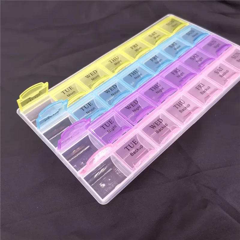 1PCS 4 Row 28 Squares/3Rows 21Grids/2Row 14Grids Weekly 7 Days Tablet Pill Box Holder Medicine Storage Organizer Container Case 1