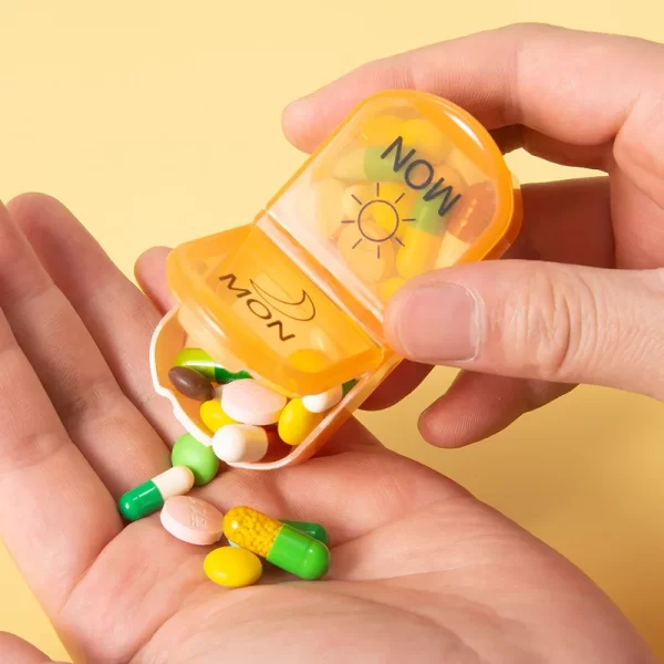 1PCS Weekly Pill Case Pillbox 7 Days Medicine Tablet Box Portable Travel Drugs Storage Organizer Secret Compartments Pill Box 3